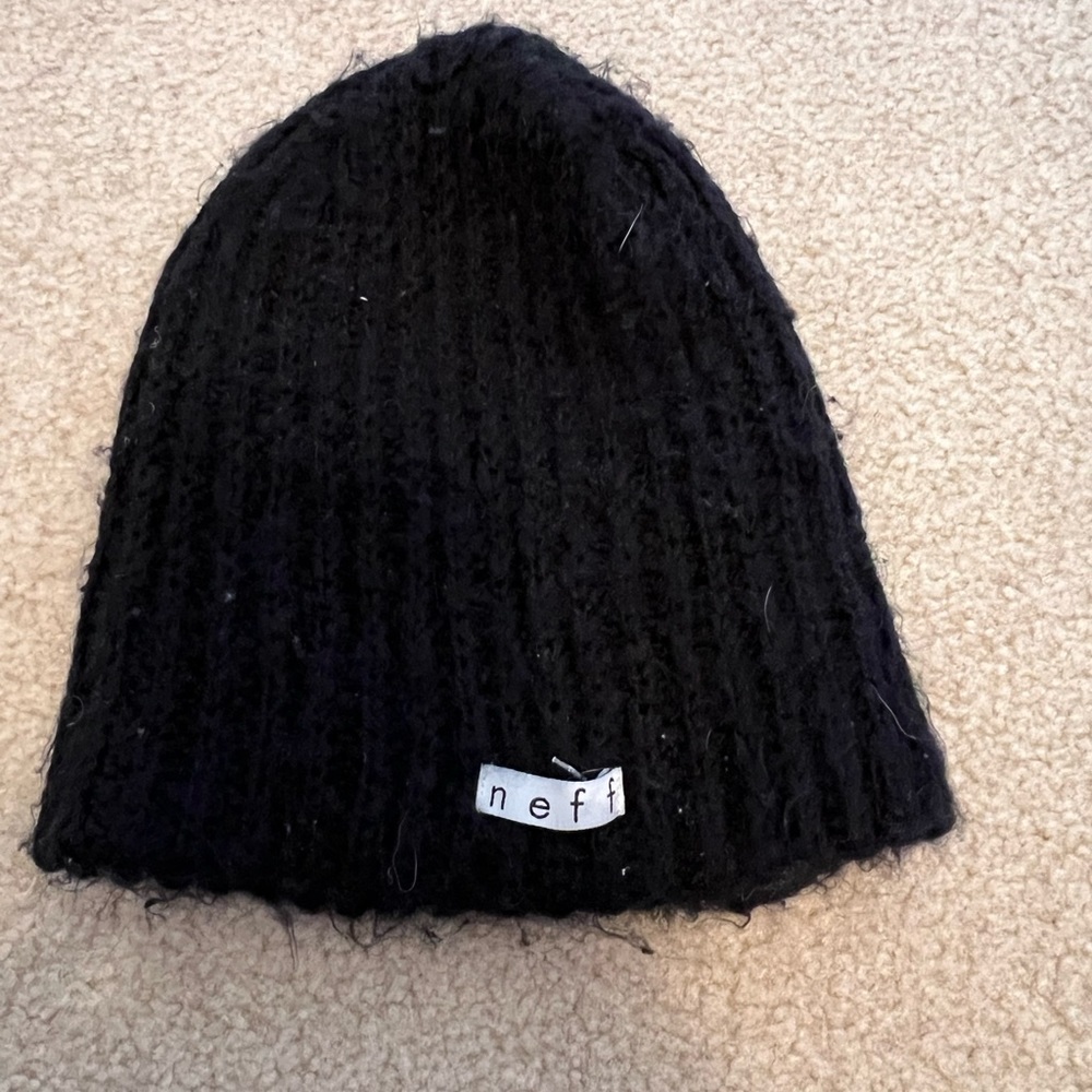 Neff black hat